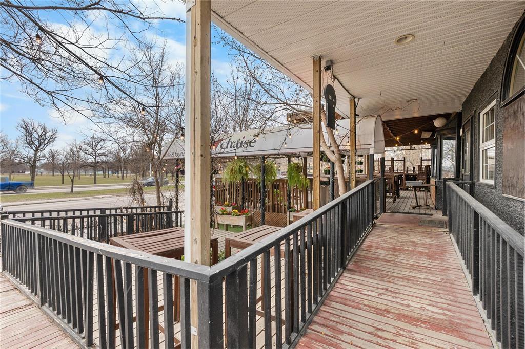 271 Provencher Boulevard