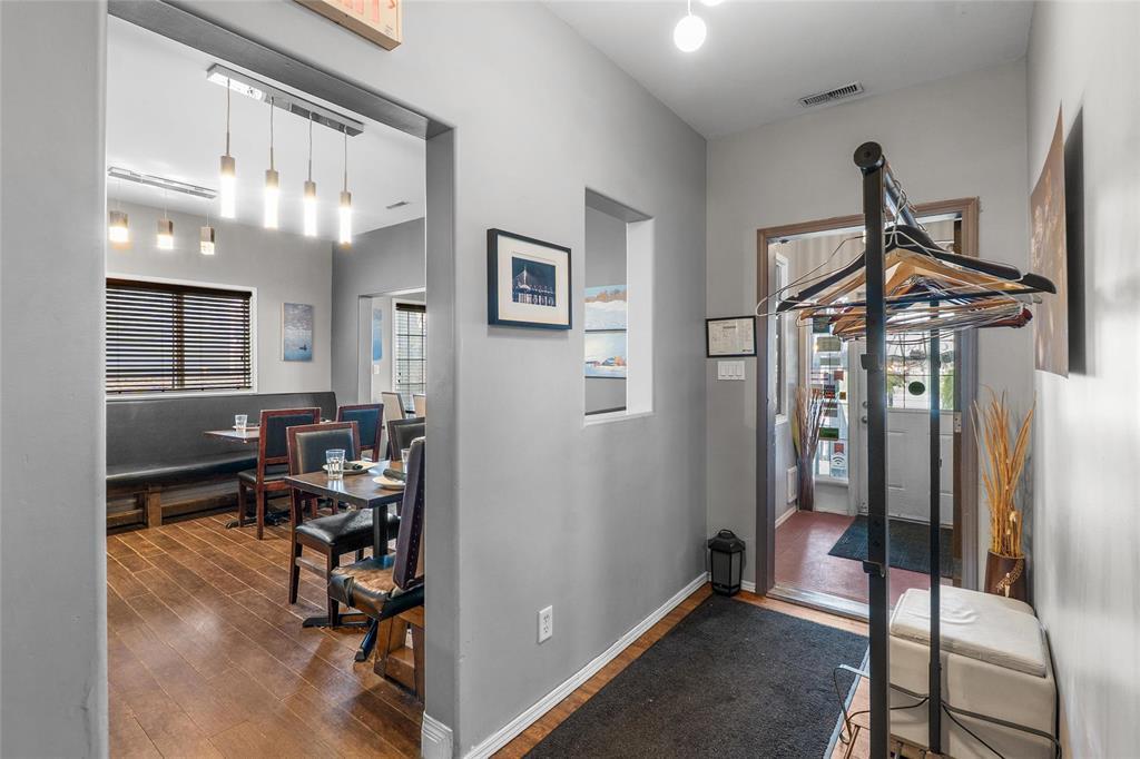271 Provencher Boulevard