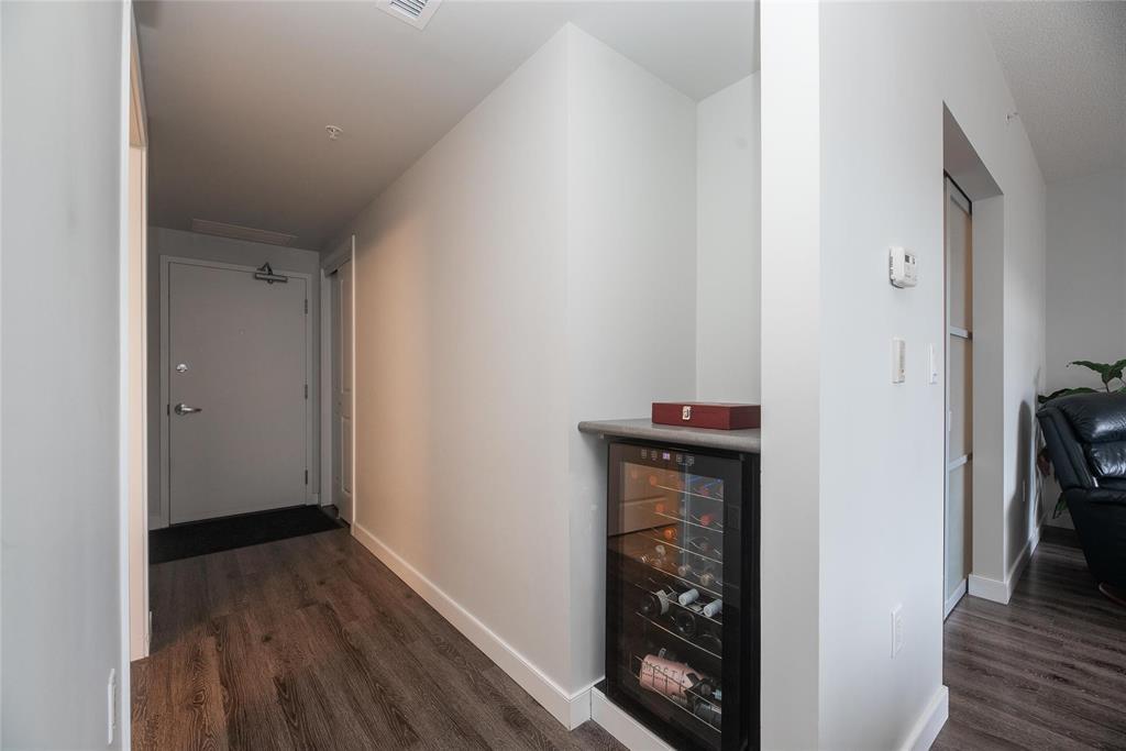 201 25 Amy Street