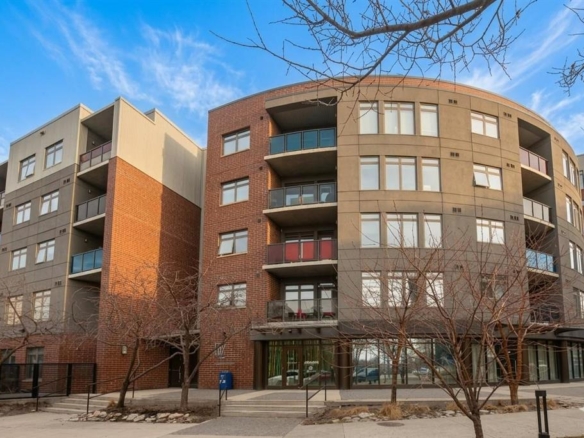 201 25 Amy Street