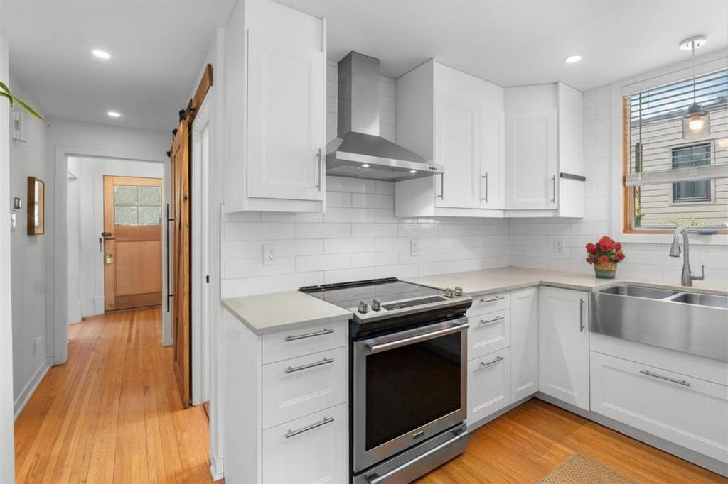 31 Deer Lodge Place
