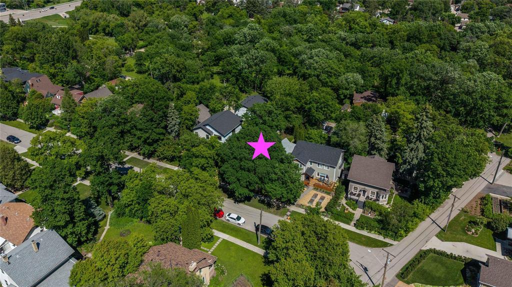 31 Deer Lodge Place