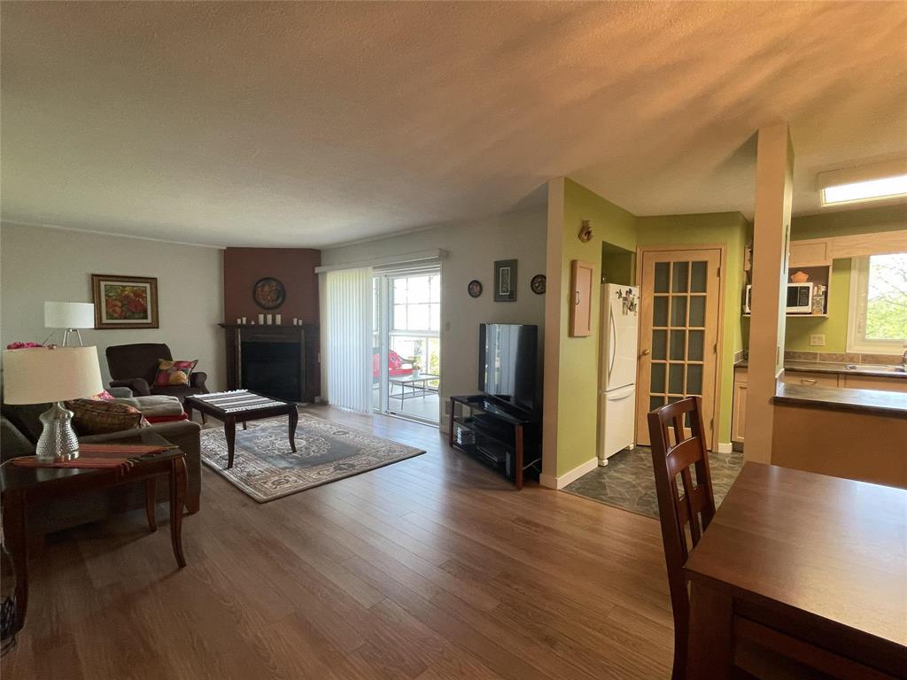210 60 Dunkirk Drive