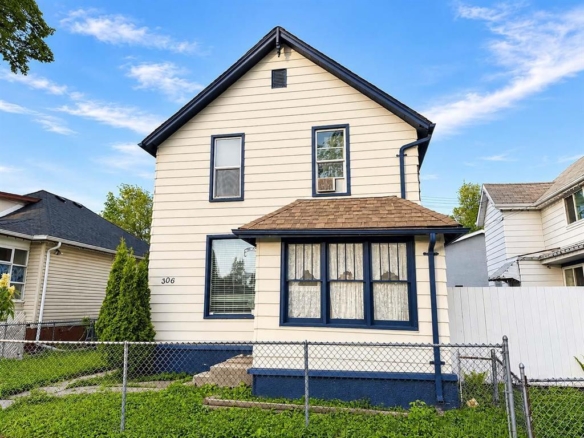 306 Aberdeen Avenue