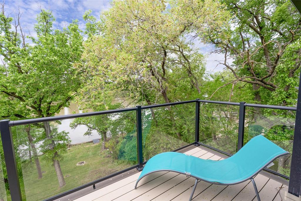 4553 Roblin Boulevard