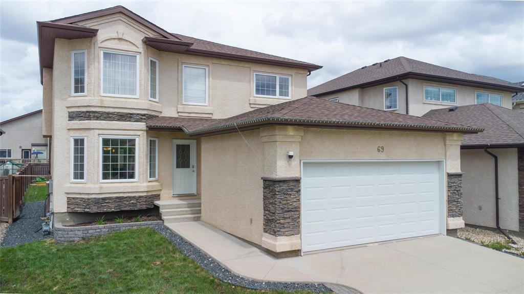 202612886_0.jpg 69 Grassy Lake Drive