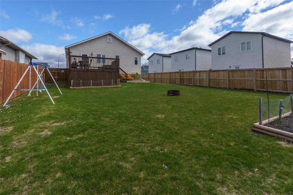 341 NOTRE DAME Drive