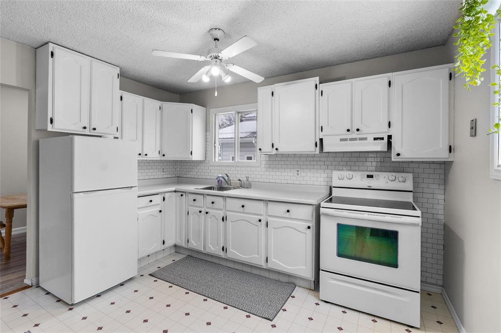 114 7TH S Street
