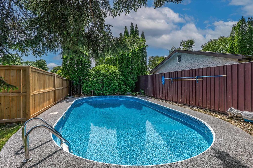 3 Chornick Drive