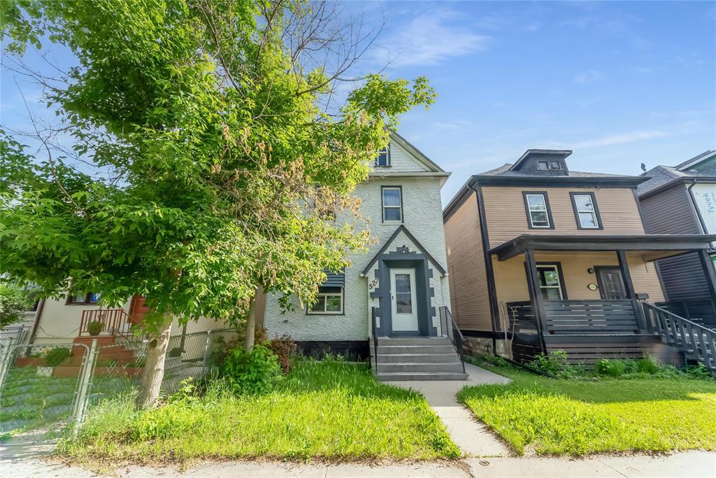 202614290_0.jpg 527 Cathedral Avenue