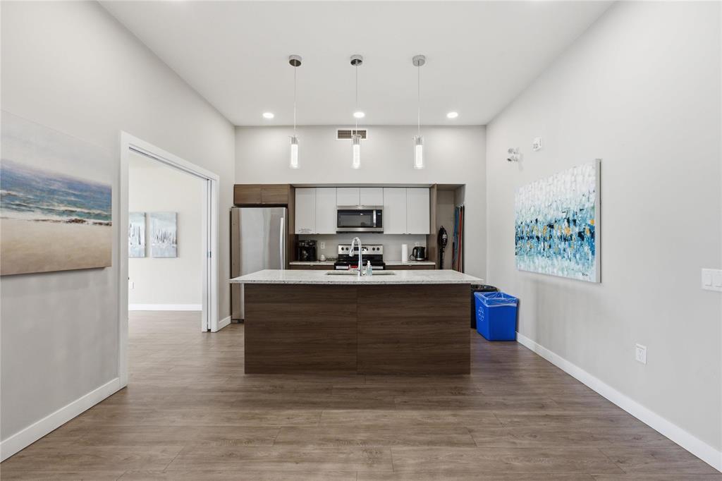 311 80 Philip Lee Drive