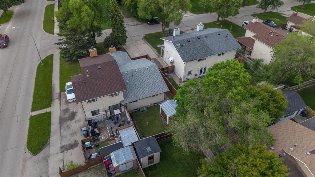 73 Melonlea Cove