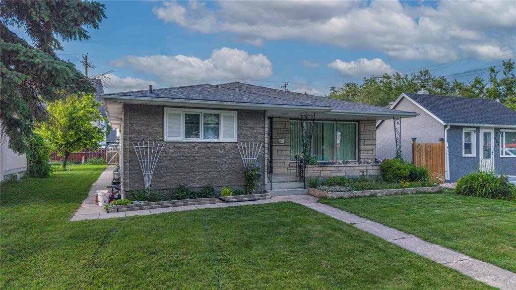 301 Kingsford Avenue