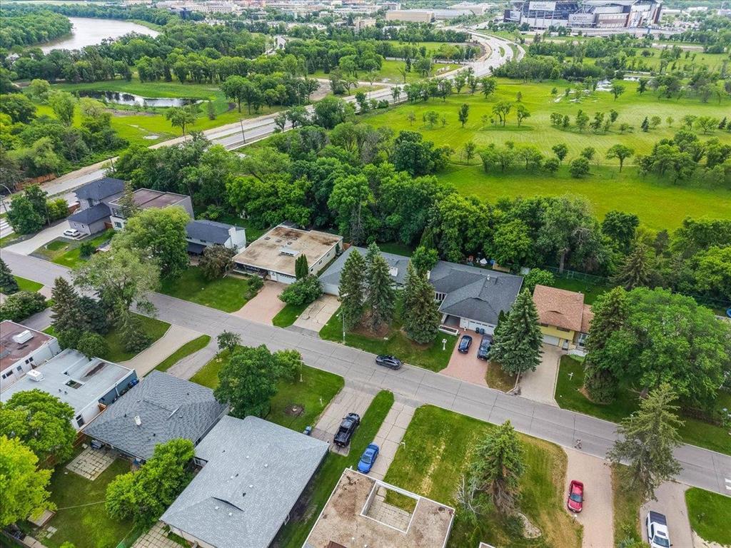 118 Thatcher Drive