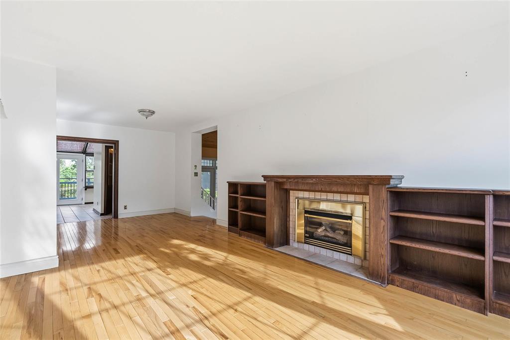 175 Woodhaven Boulevard