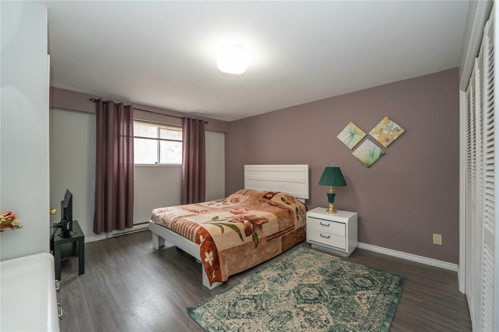 277 Oakdale Drive