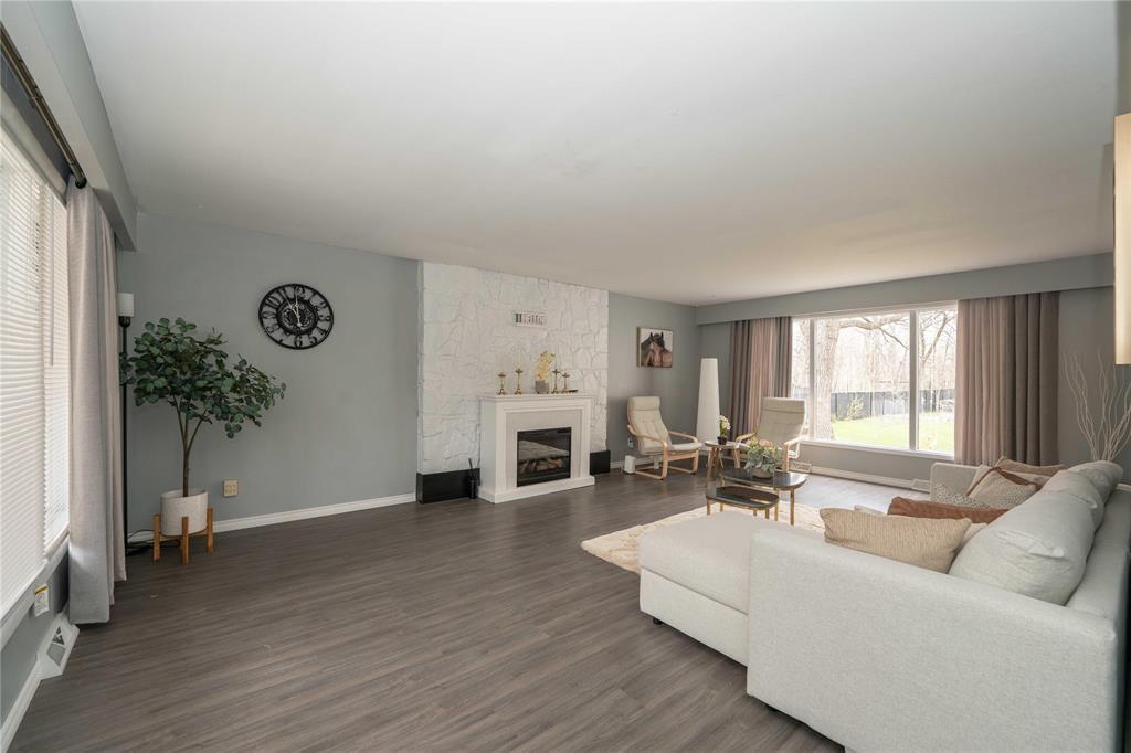 277 Oakdale Drive