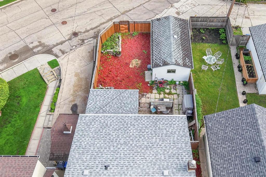 39 Martin Avenue W