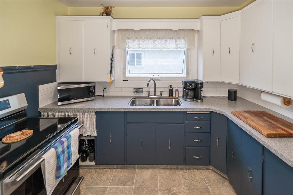 39 Martin Avenue W
