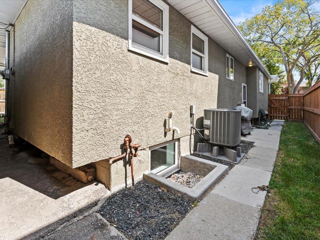 645 Cordova Street