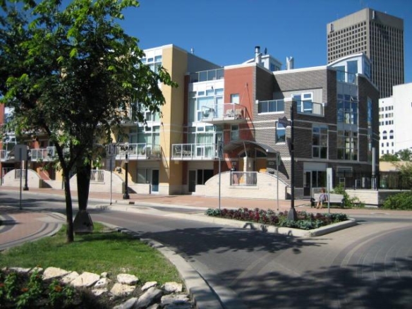 228 Waterfront Dr