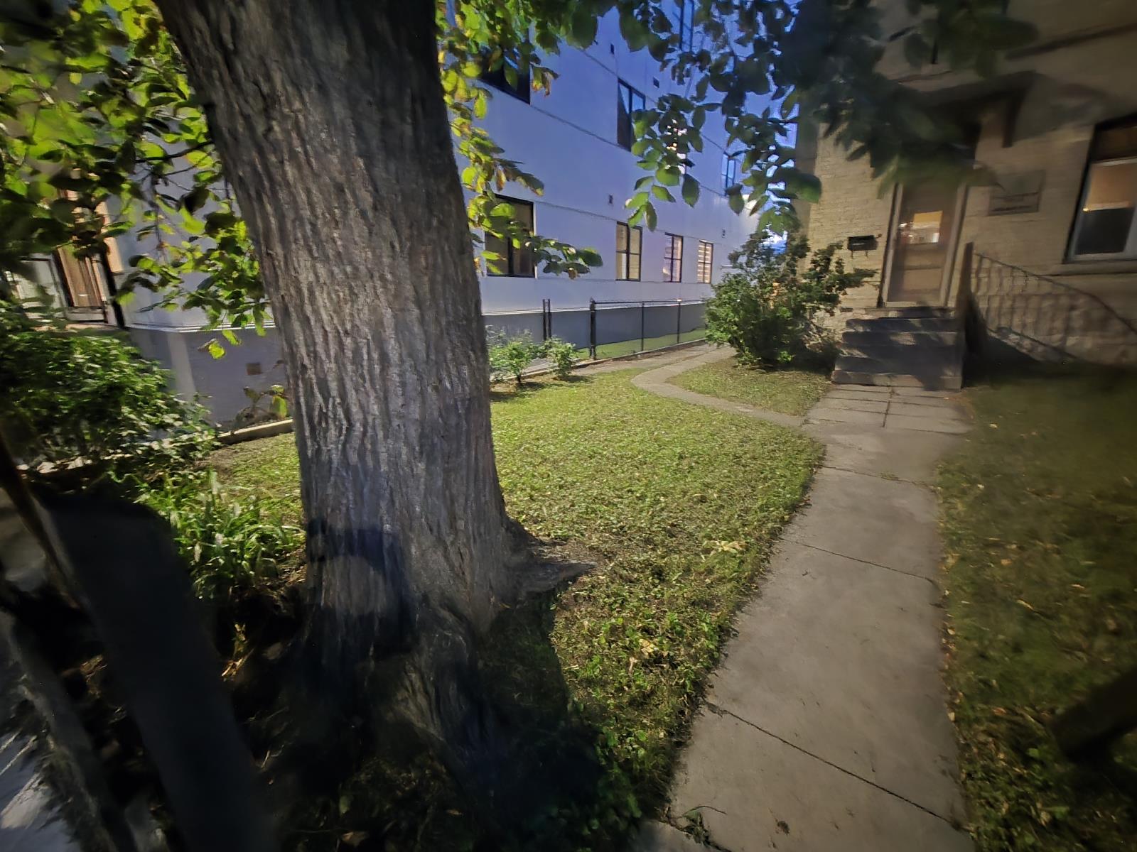 245 Bell Ave