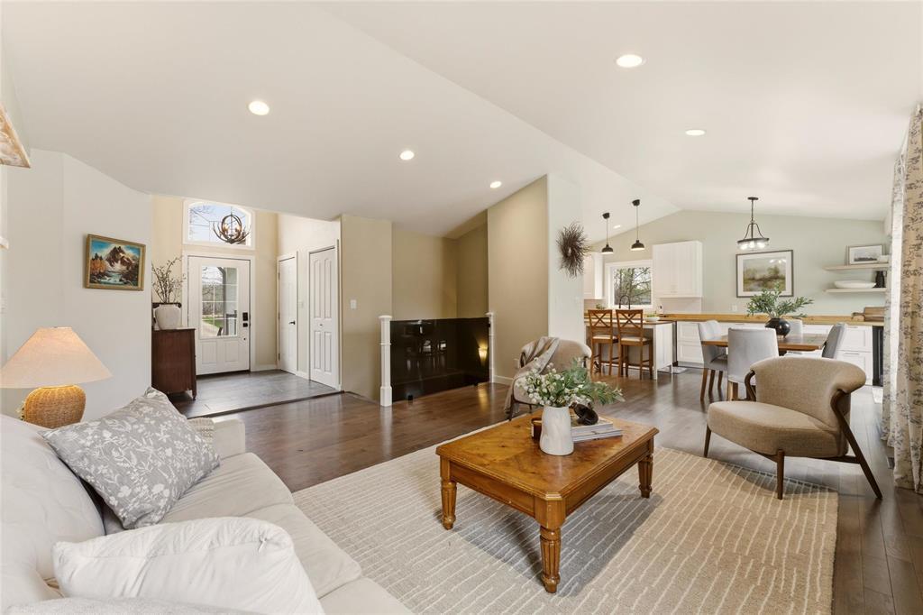 24 MILLAR Drive