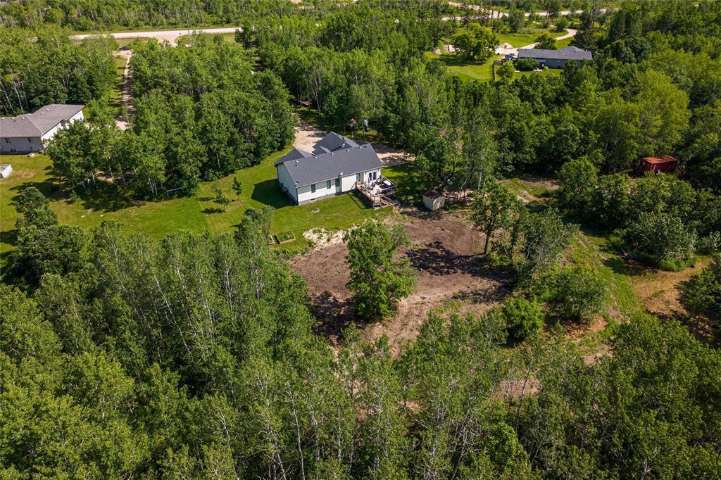 24 MILLAR Drive