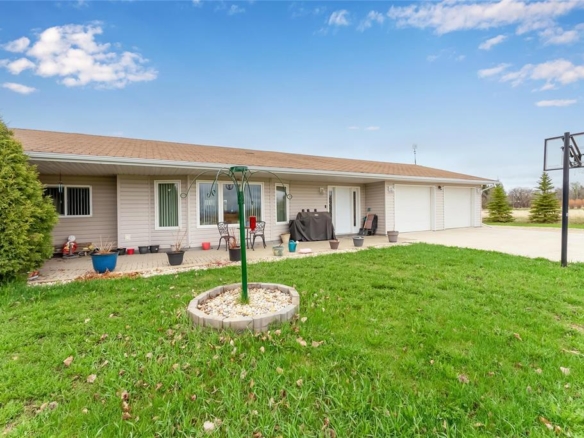 7 Willow Bay