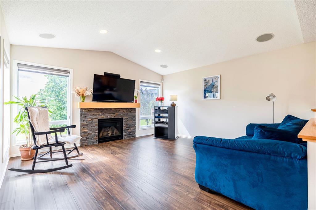 11 250 Amber Trail