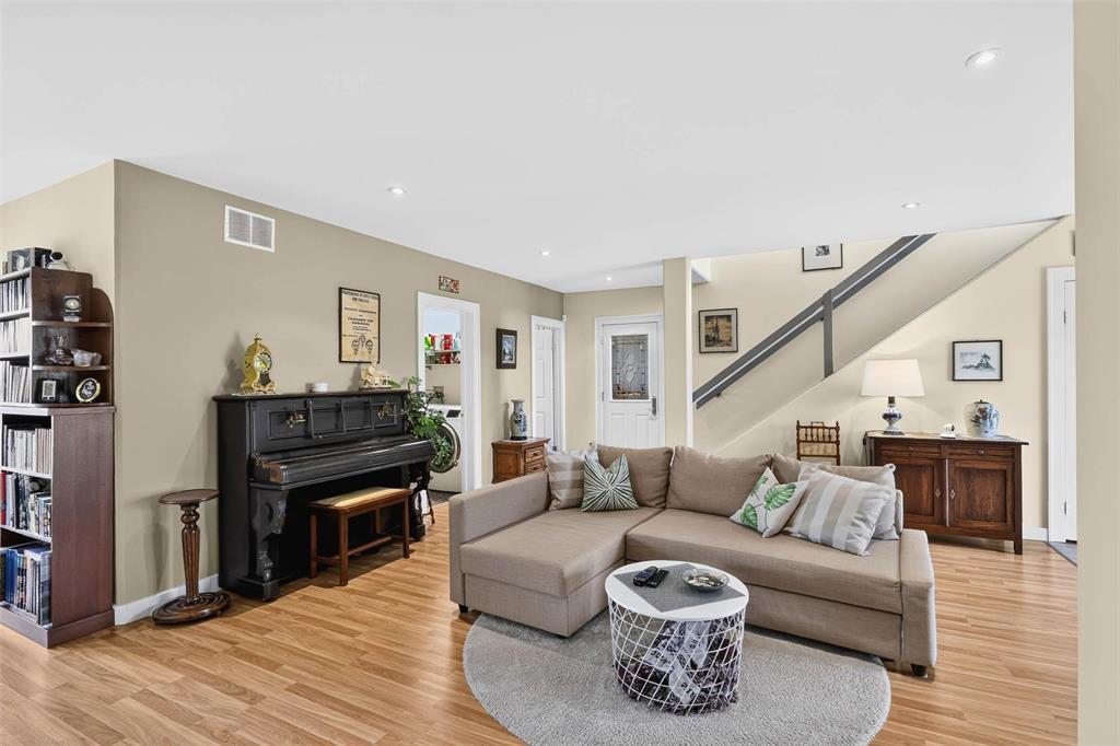 1847 Carriere Drive