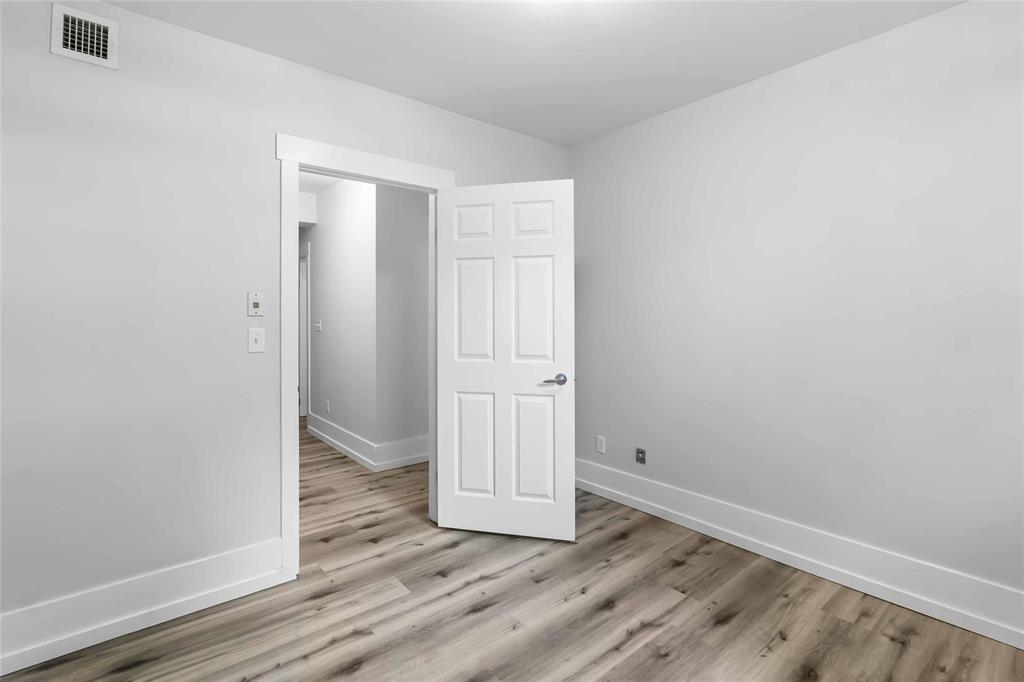 13 52 Fawcett Avenue