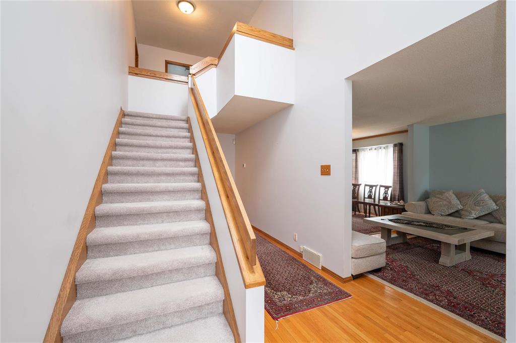23 Apex Street