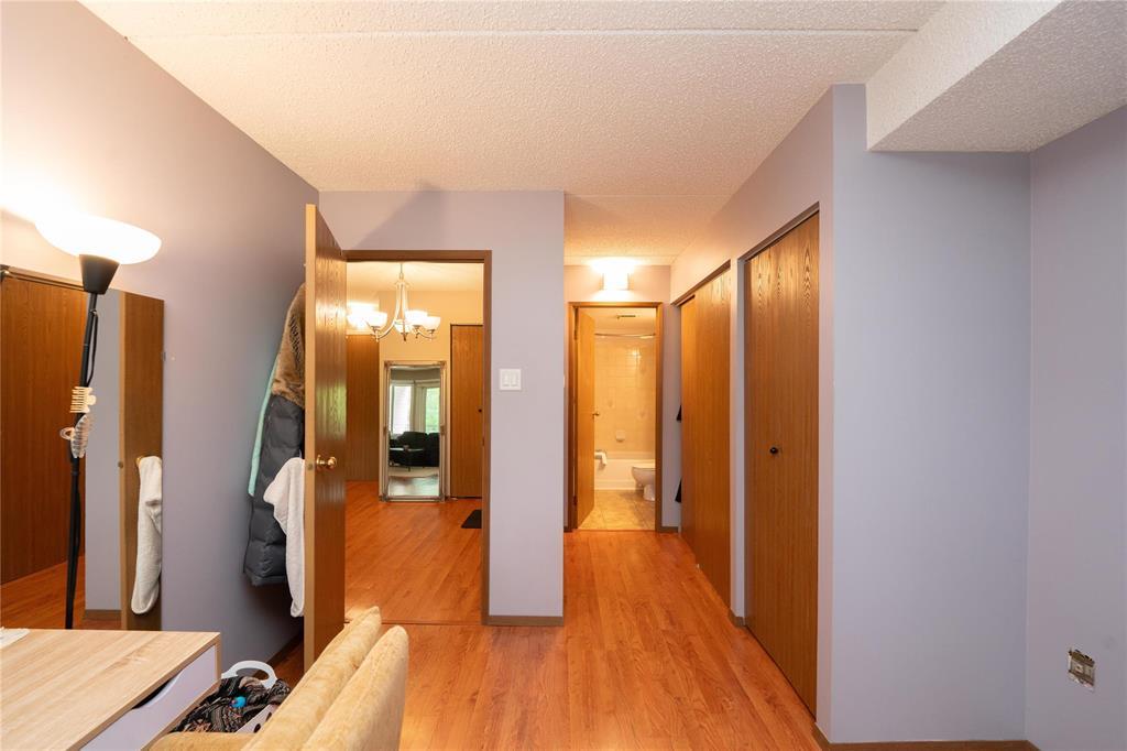 1312 70 Plaza Drive