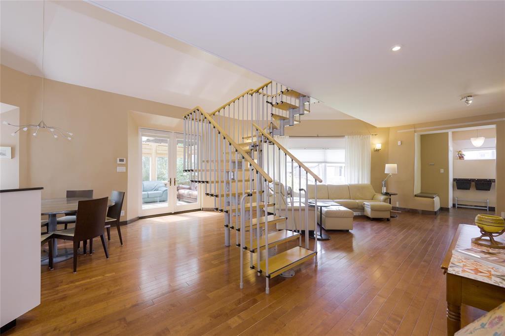 58 Sterling Avenue