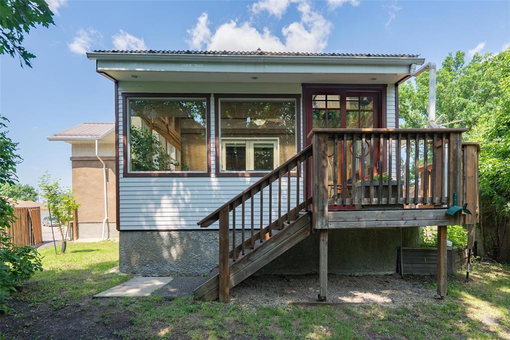 58 Sterling Avenue