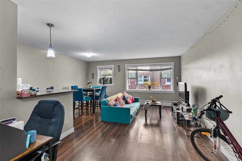 3 2441 Portage Avenue