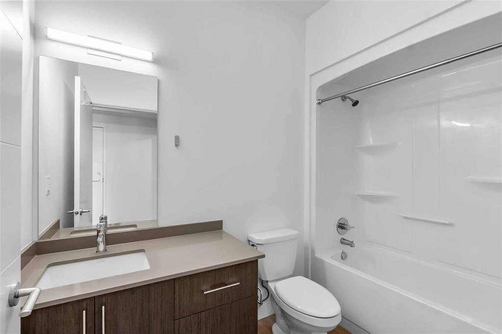 410 1133 Portage Avenue