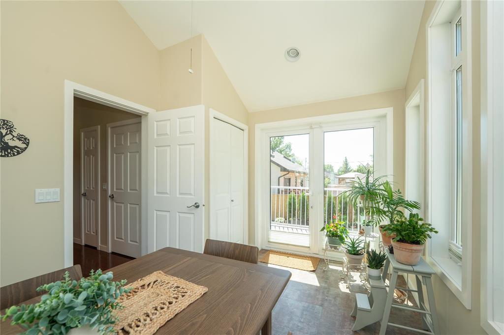 484 Greenacre Boulevard