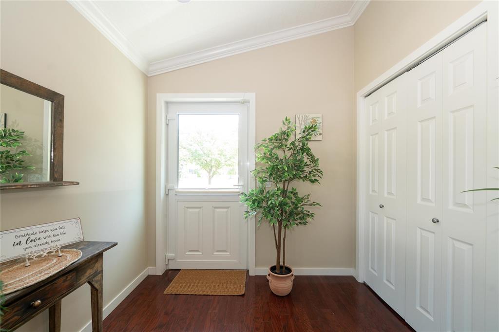 484 Greenacre Boulevard