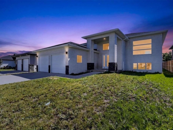 49 Parkhill Crescent