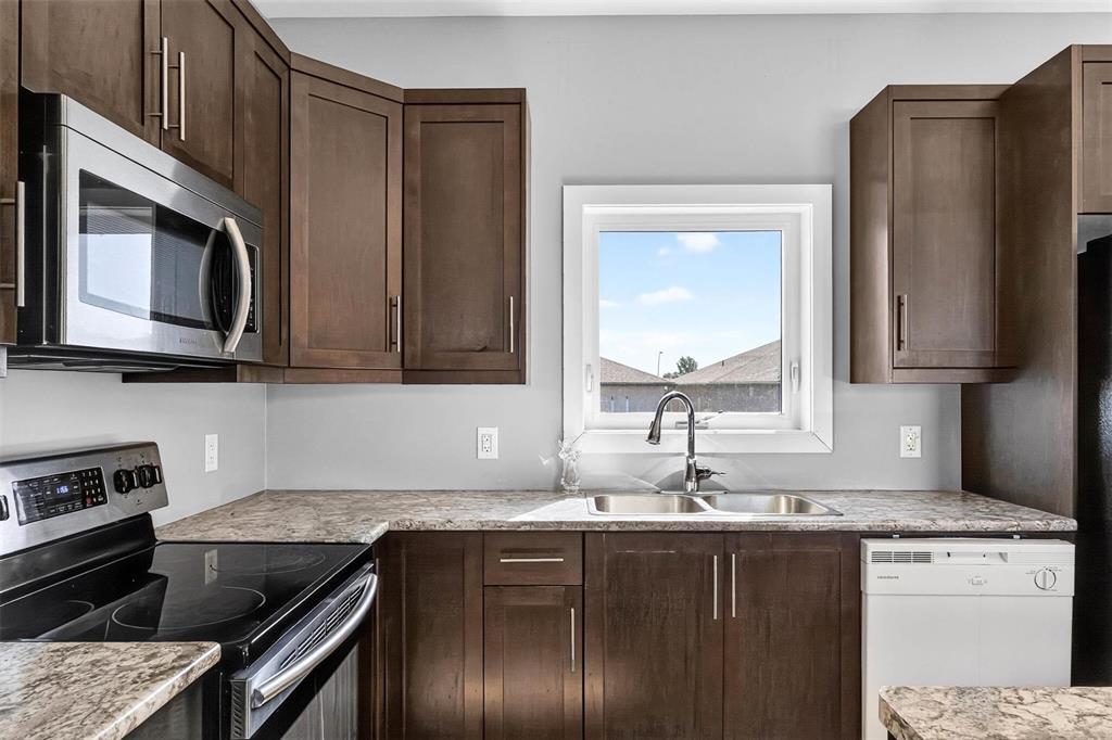 49 Parkhill Crescent