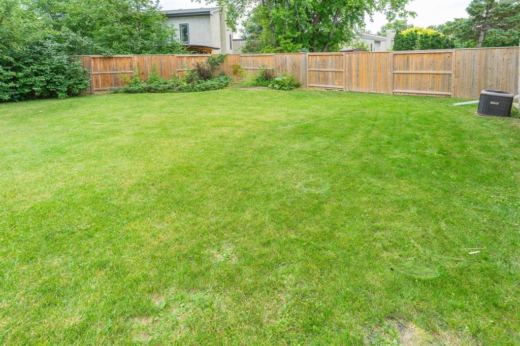 42 Chaldecott Cove