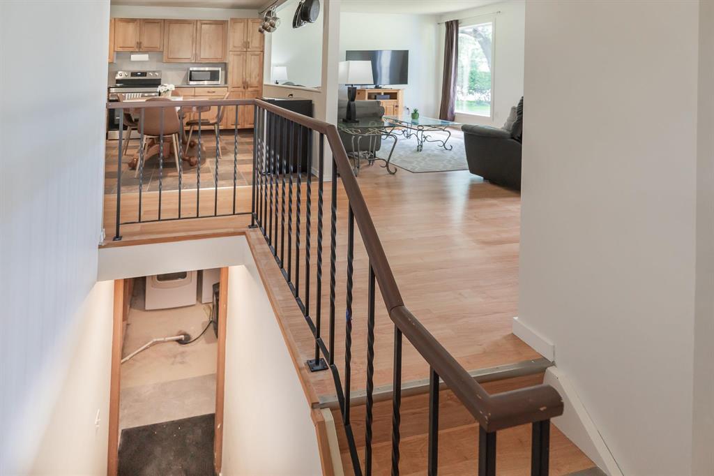 42 Chaldecott Cove