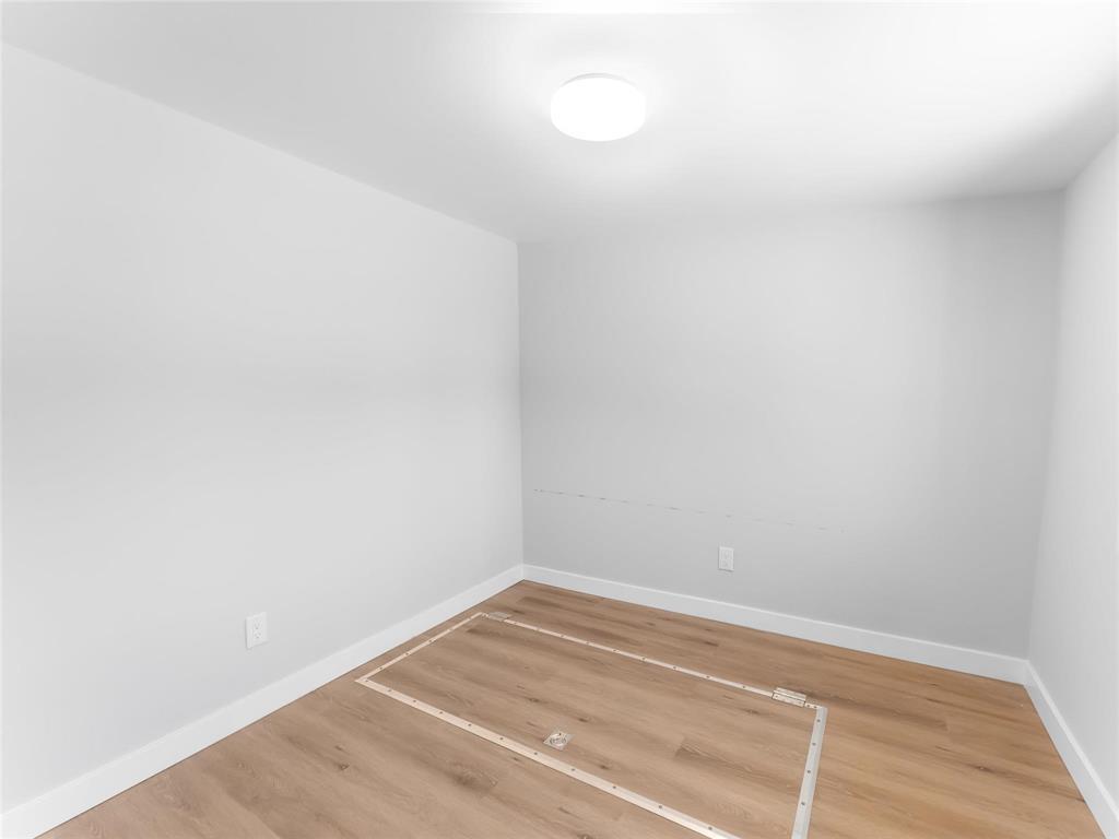 958 Alexander Avenue