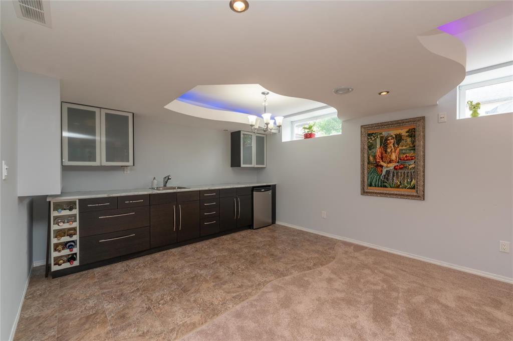 28 Maple Creek Road