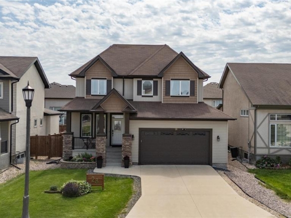 28 Maple Creek Road