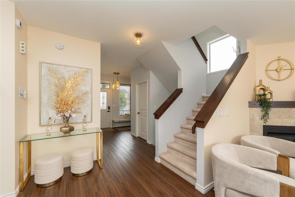 28 Maple Creek Road
